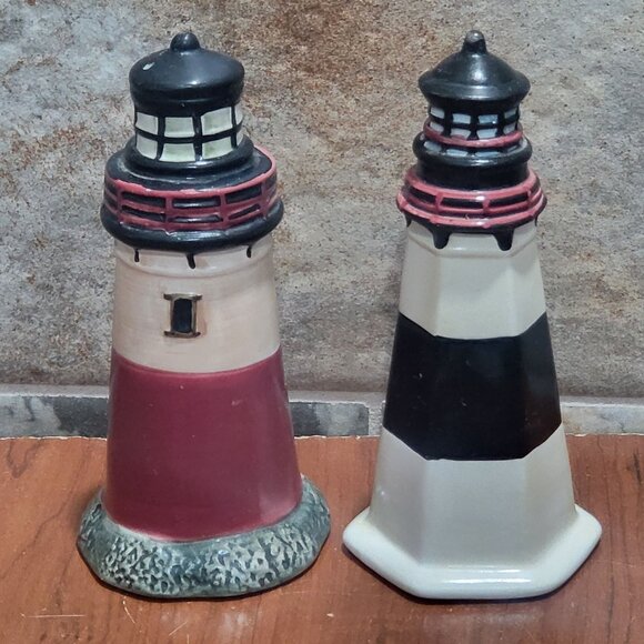 Sakura Lighthouse Salt Pepper Shaker Set By The Sea Hand Painted - Picture 5 of 10